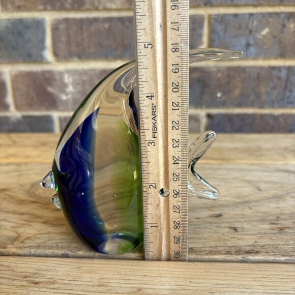 Blue Green Clear Glass Tropical Fish Paperweight Figure 5” Tall Polished Bottom - Picture 11 of 13